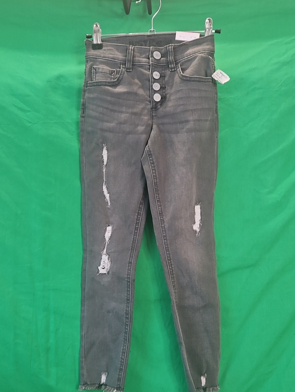 Jusrice Distressed Gray Skinny Jeans with Button-Fly